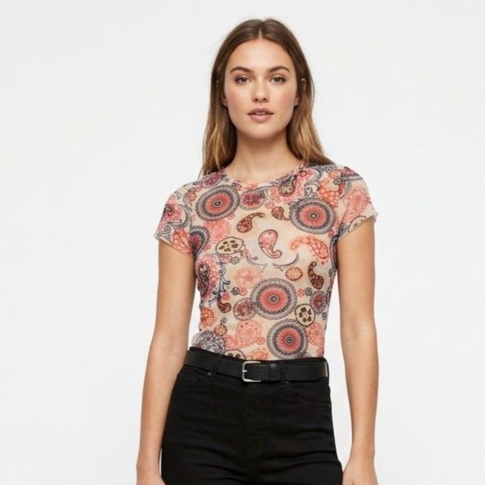 Sweet Pea Tan Black Orange Print Short Sleeve Nylon Tee T Shirt Top L